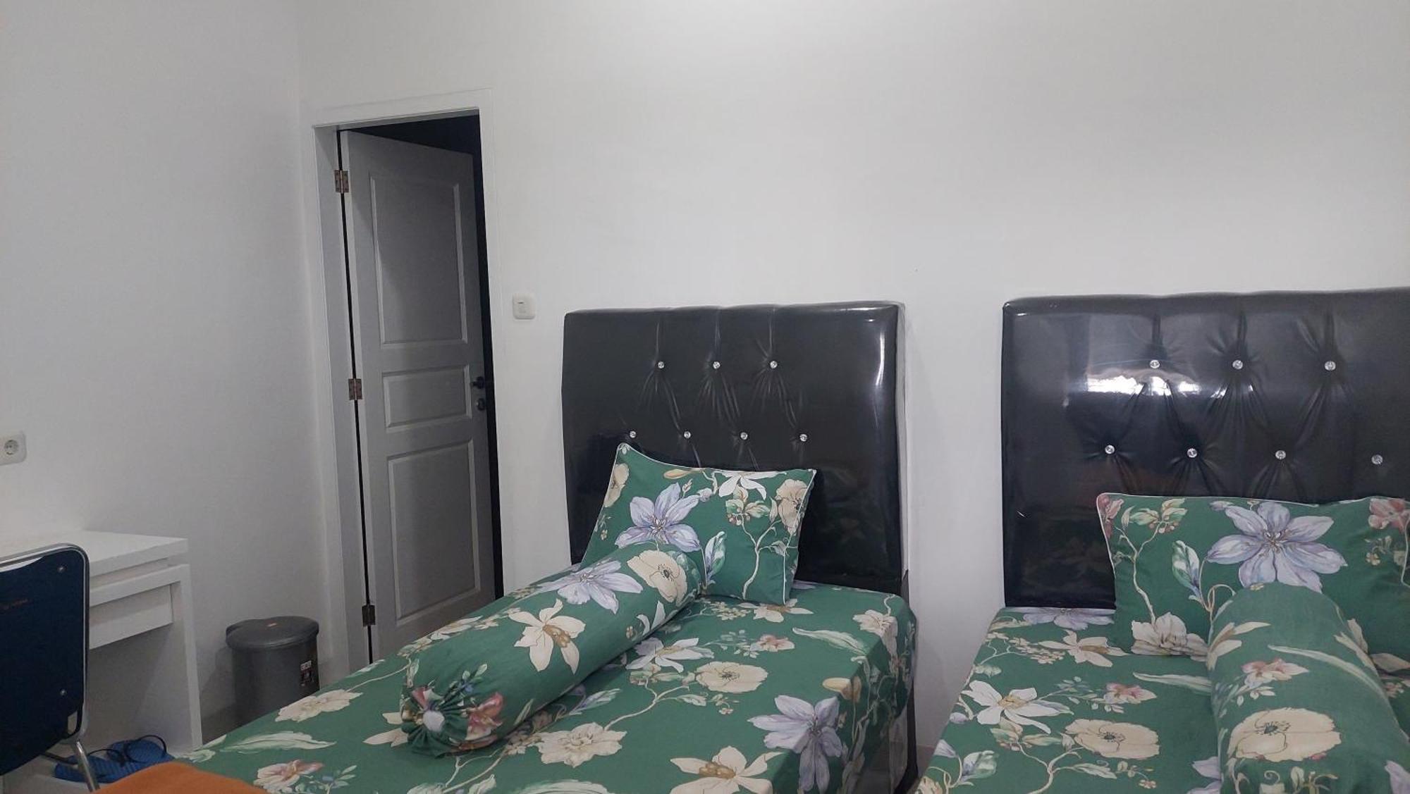 Hotel Wisma Mangurna Dolok Sanggul Bagian luar foto